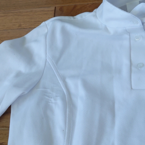 White show t shirt - Picture 3 of 3